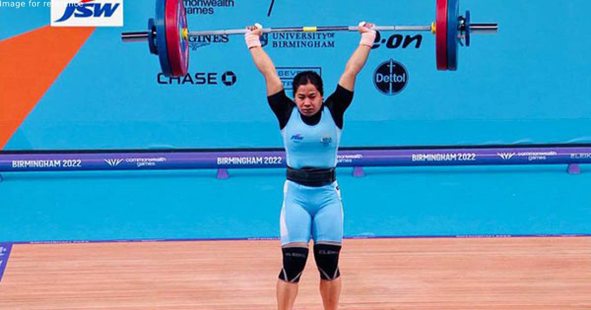 CWG 2022: President Murmu congratulates weightlifter Bindyarani Devi for clinching silver